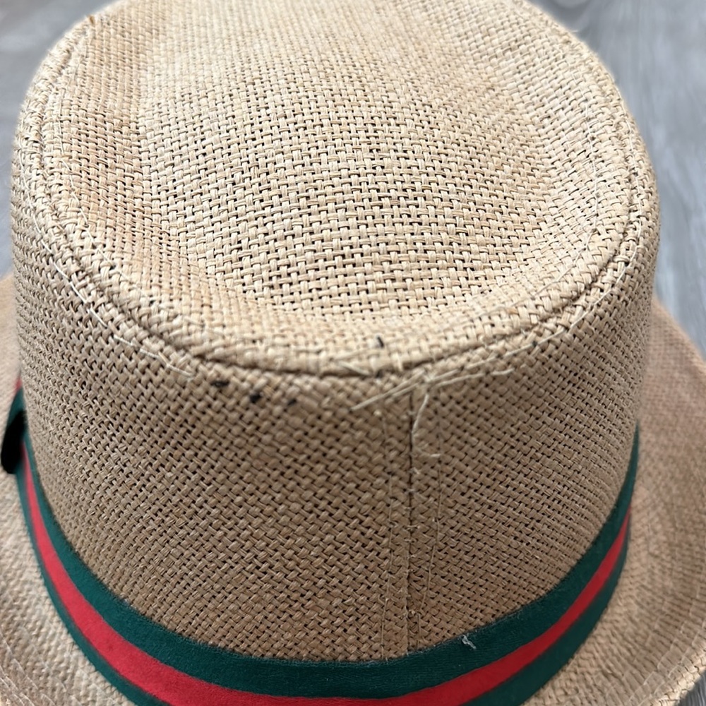 Fedora - Picture 5 of 8
